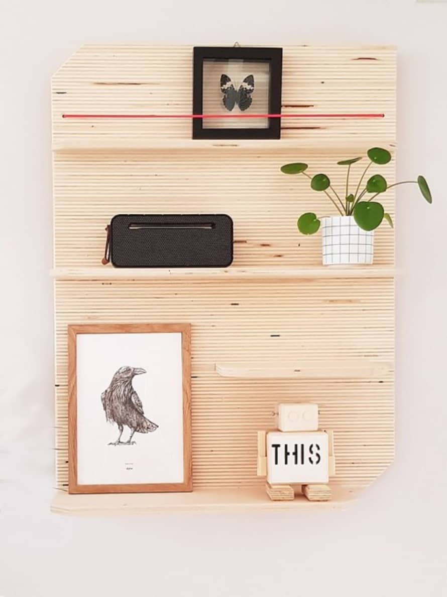 Studio Hamerhaai Transport Box Wall Rack