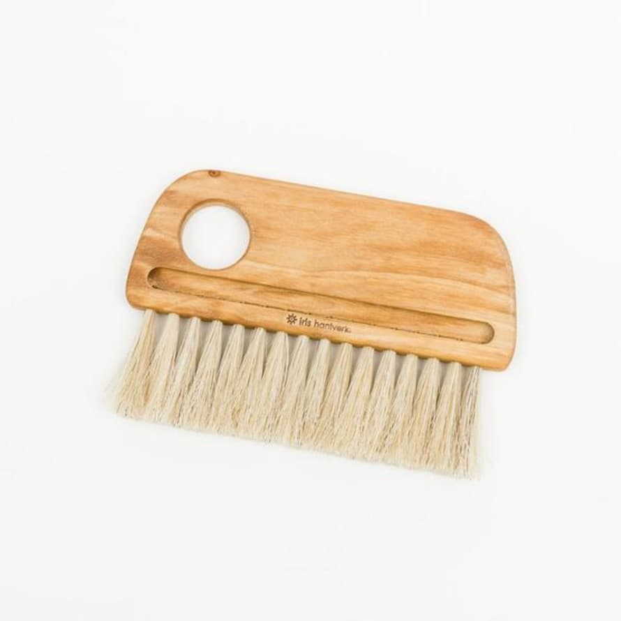 Travelling Basket Bakers Brush