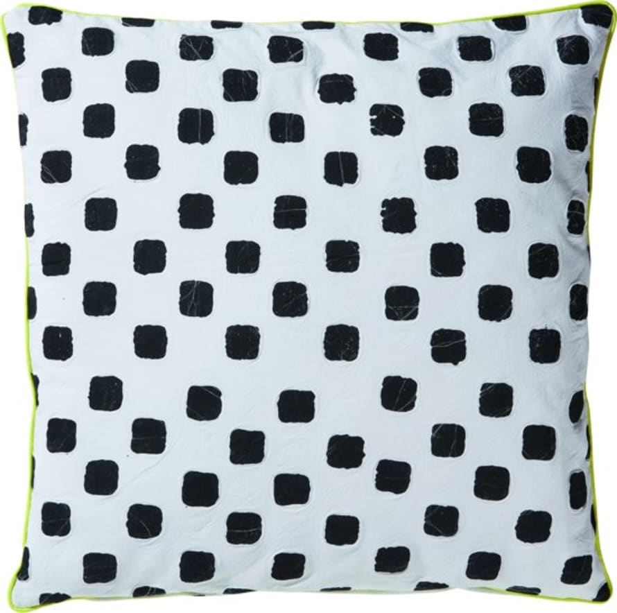Pomax White & Black Tariku Cushion with Rect Pattern 45x45 cm