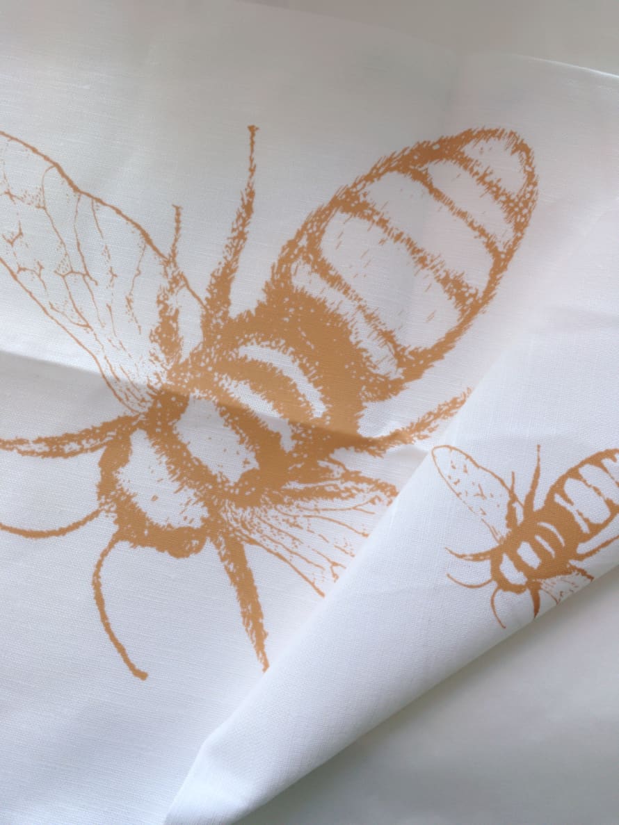 Frohstoff Tea Towel Bee