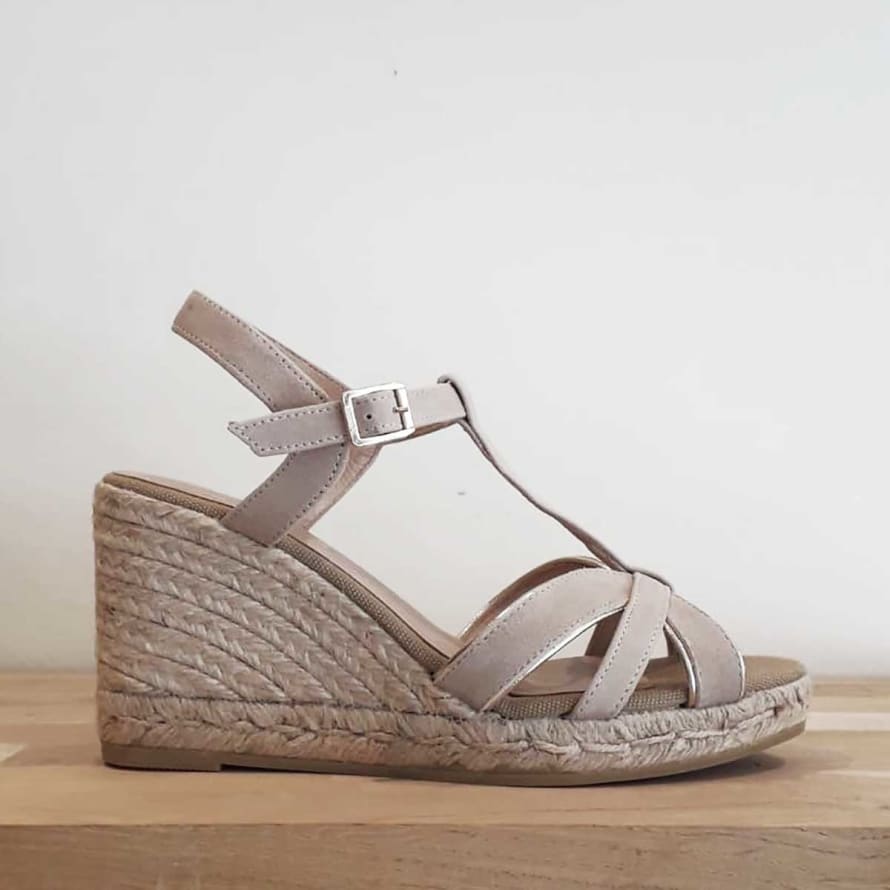 Kanna  Cream Wedge Sandals 7cm