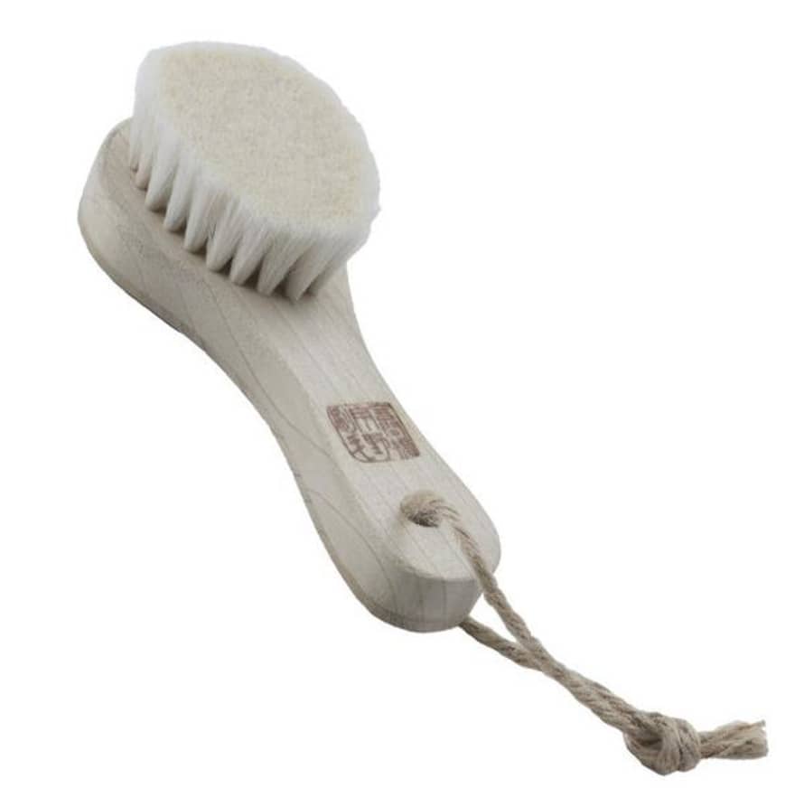 Japan-Best.net Uno Hake Goat Hair Face Brush Soft