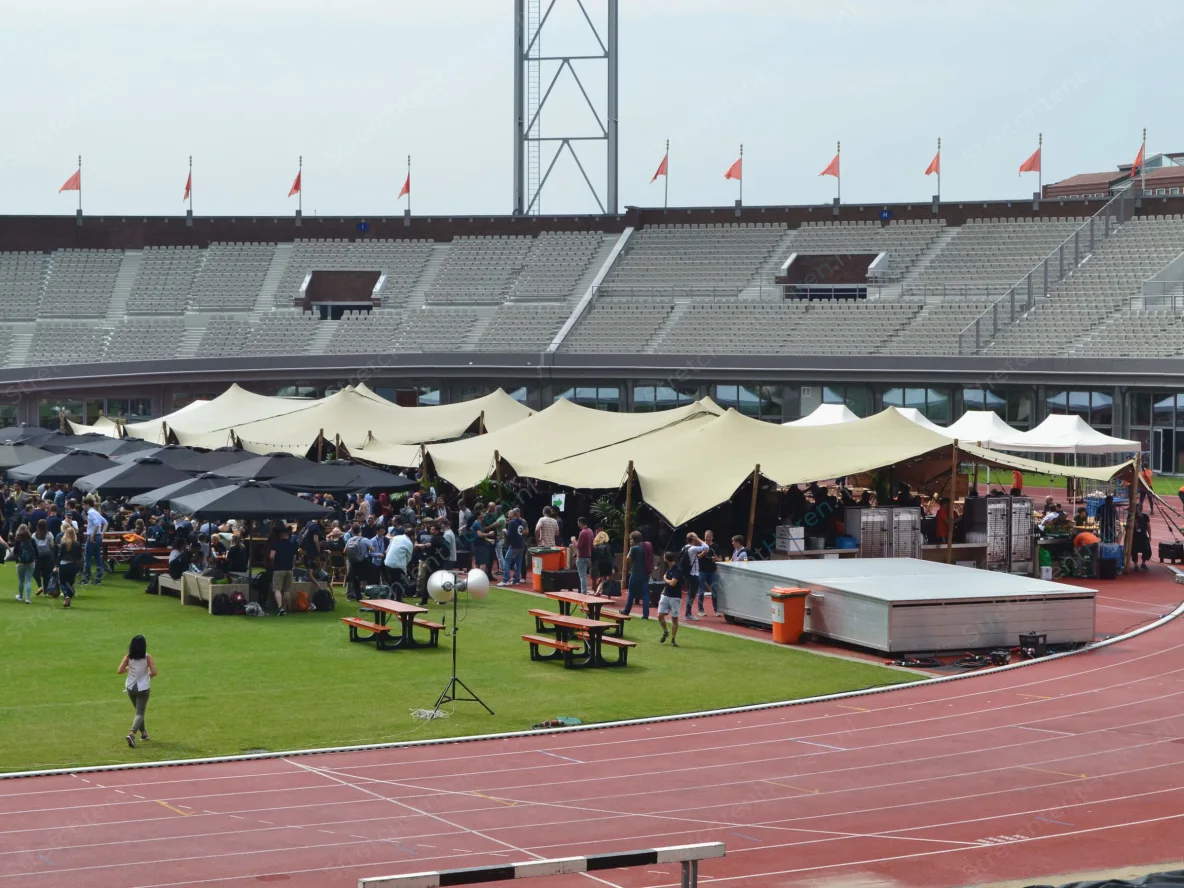 Stretchtent 15x20 meter