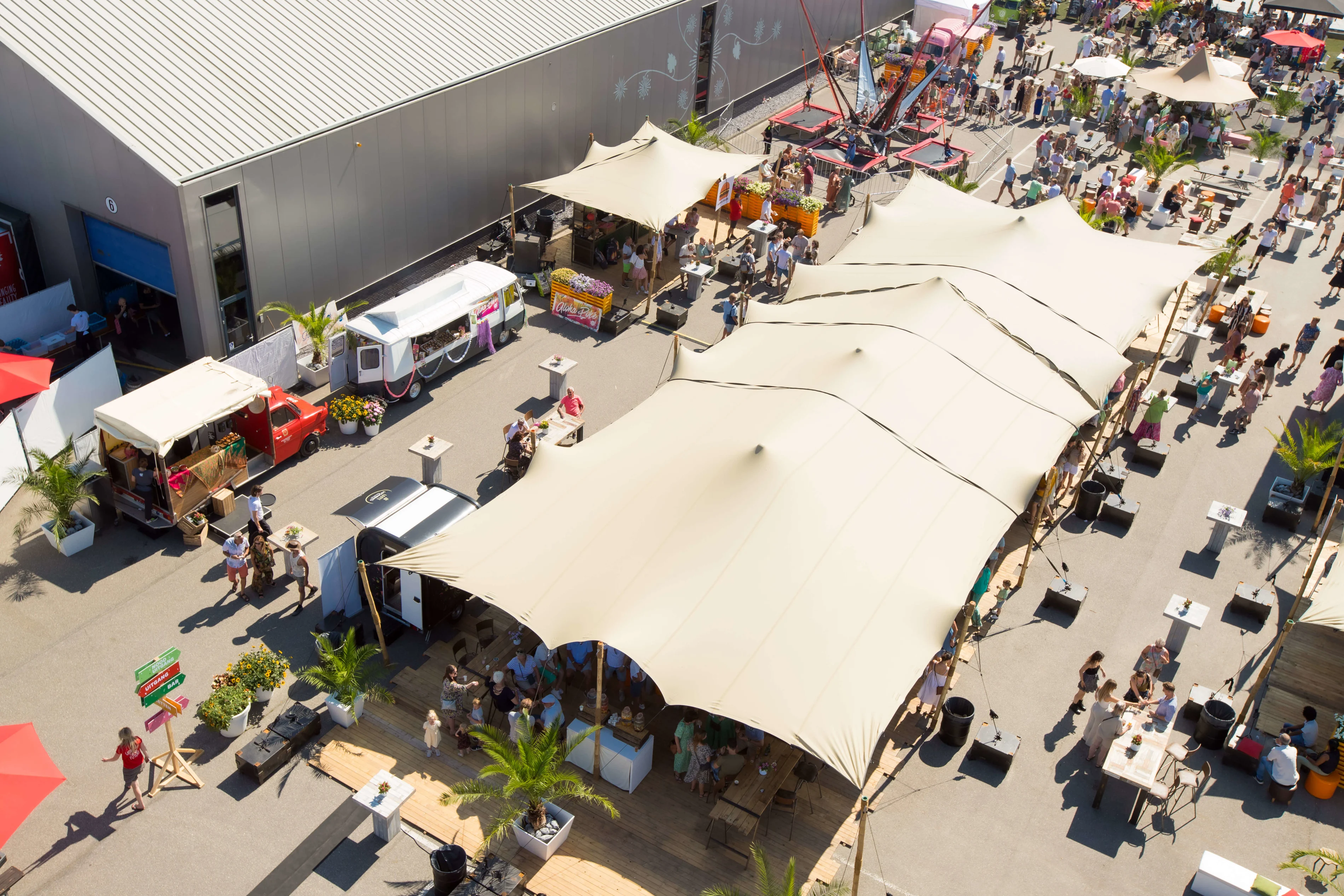 Stretchtent voor evenementenbureau