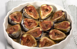 autumn baked figs