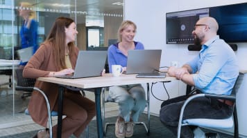 Werken als young professional bij KBC Bank & Verzekering
