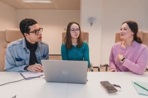 Travailler comme stagiaire chez Travaillerpour.be / Werkenvoor.be