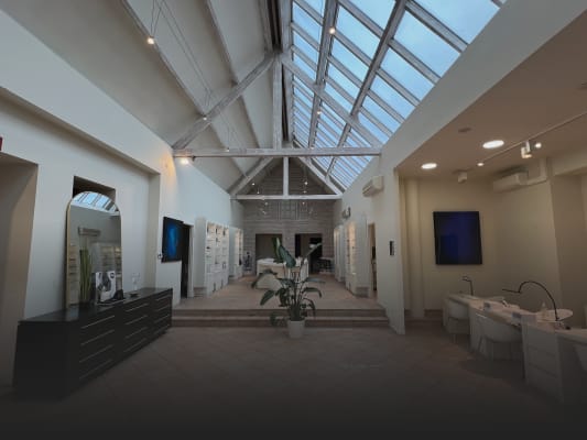 Travailler en tant que étudiant chez INSTANT BEAUTE