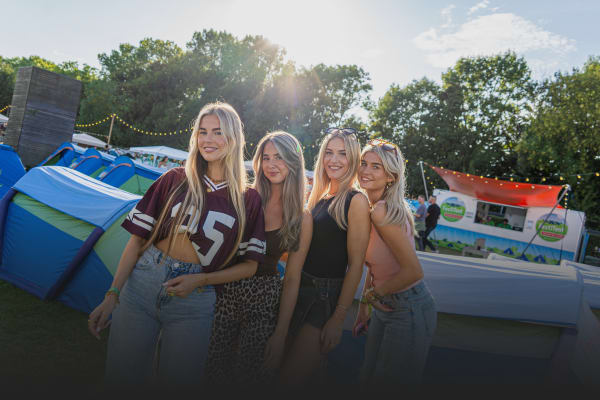 Werken als stagiair bij FestiTent
