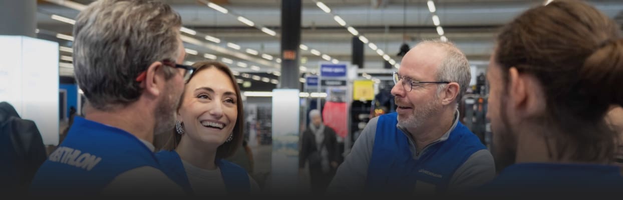 Working as a young graduate at Decathlon Alleur