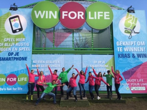 Working at The Frontline Company - HR picture 