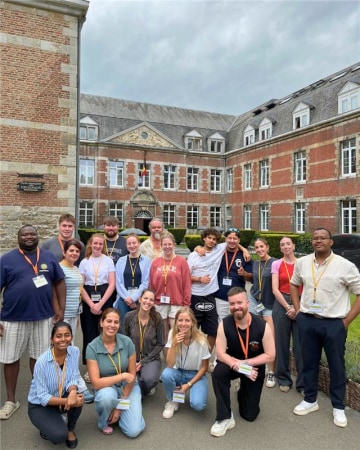 Join the team at CERAN ACADEMY - HR picture 