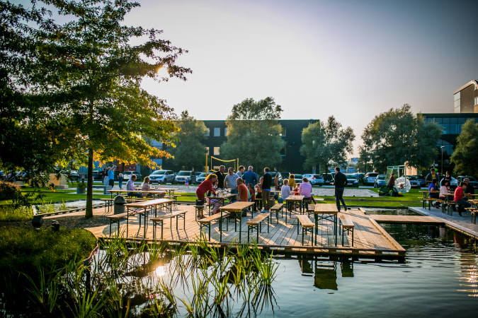 company image OMP 26