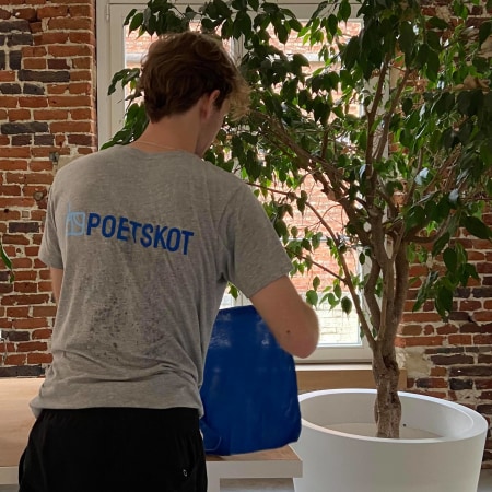 Working at Poetskot - HR picture 