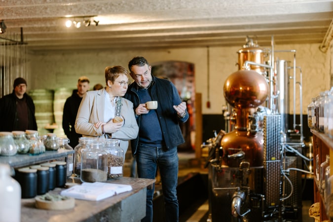 Travaillez avec nous chez Abbaye de Maredsous Distillerie-Herboristerie - Image de carrière