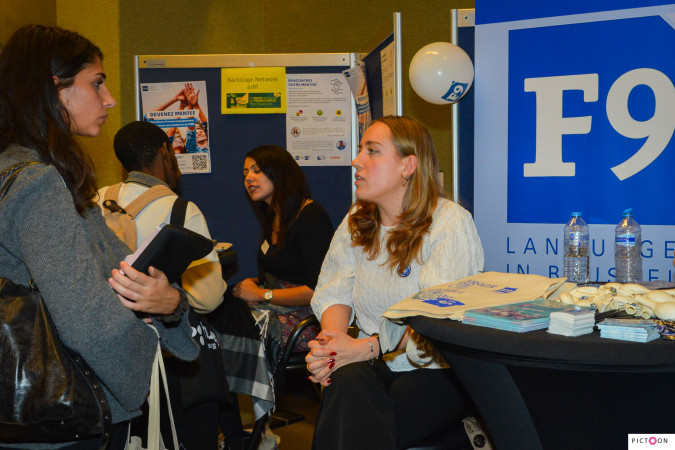 Job opportunities at F9 Languages 