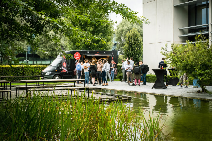 company image OMP 40