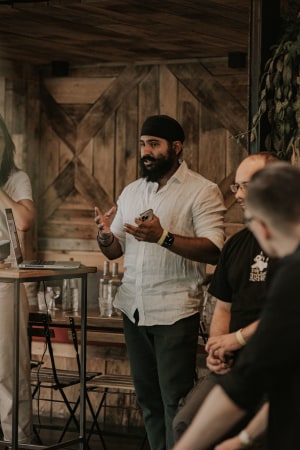 company image Junto 30