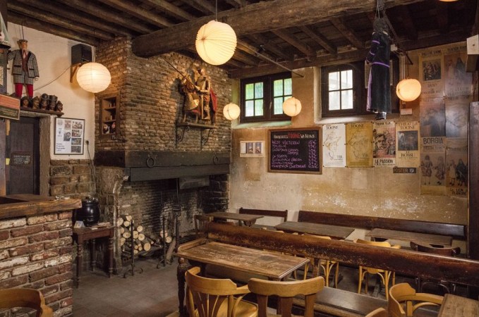 Vacatures bij Théâtre Royal de Toone asbl