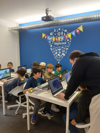 Jouw toekomst bij Logiscool Uccle (LearnCodePlay ASBL) - recruitment image
