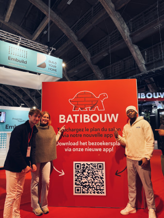 Squarehub hiring now - workplace photo