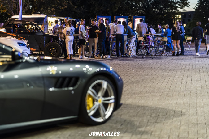 Travailler chez Ultimate Care | Garage Privé | Dreamcollector - image HR