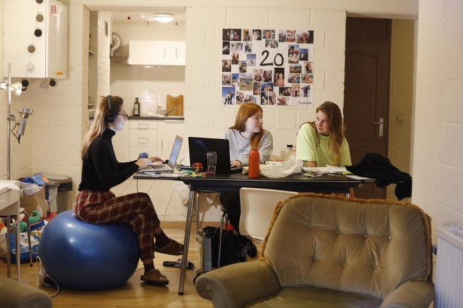 company image undefined 0