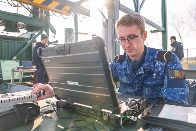 company image Defensie - La Défense 10