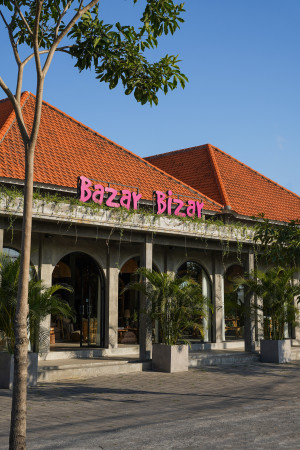 Bazar Bizar - image HR