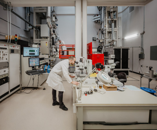 company image undefined 1