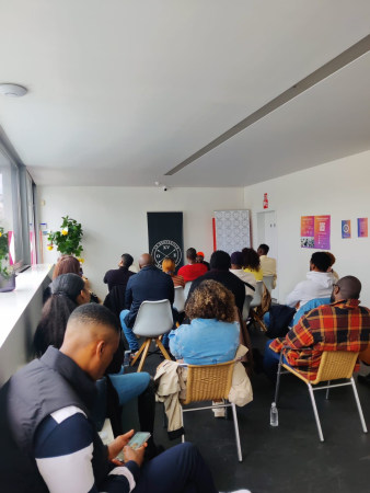 Rejoignez l'équipe à T.A.L.K. - image HR