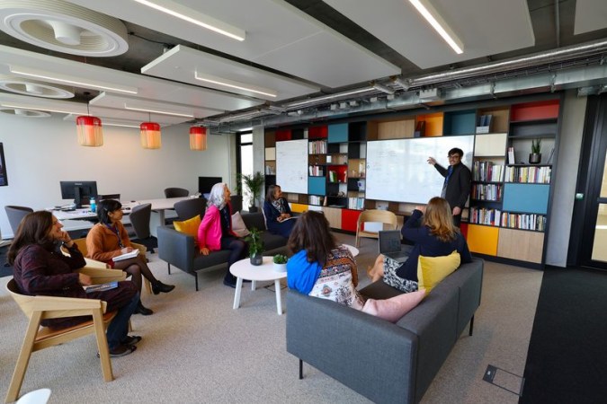 company image null 2