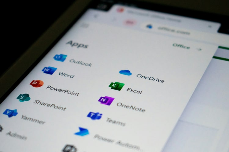 En tant qu’étudiant, tu bénéficies d’un accès gratuit à Microsoft Office 365