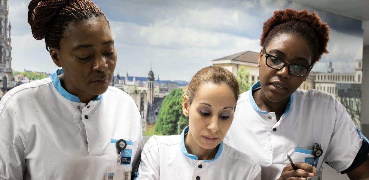 Working as an intern, student or young graduate at Cliniques de l'Europe