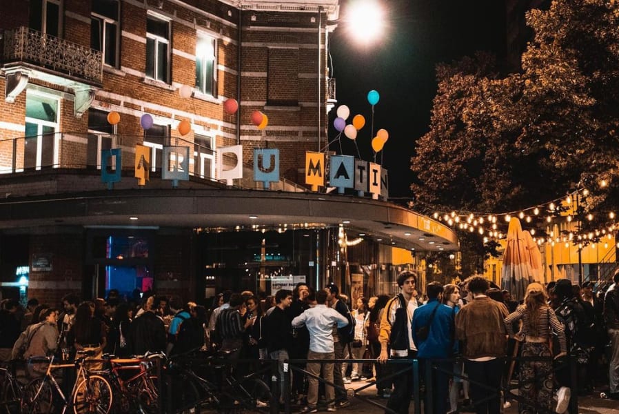 Travailler comme stagiaire, étudiant ou jeune diplômé chez Bar du Matin