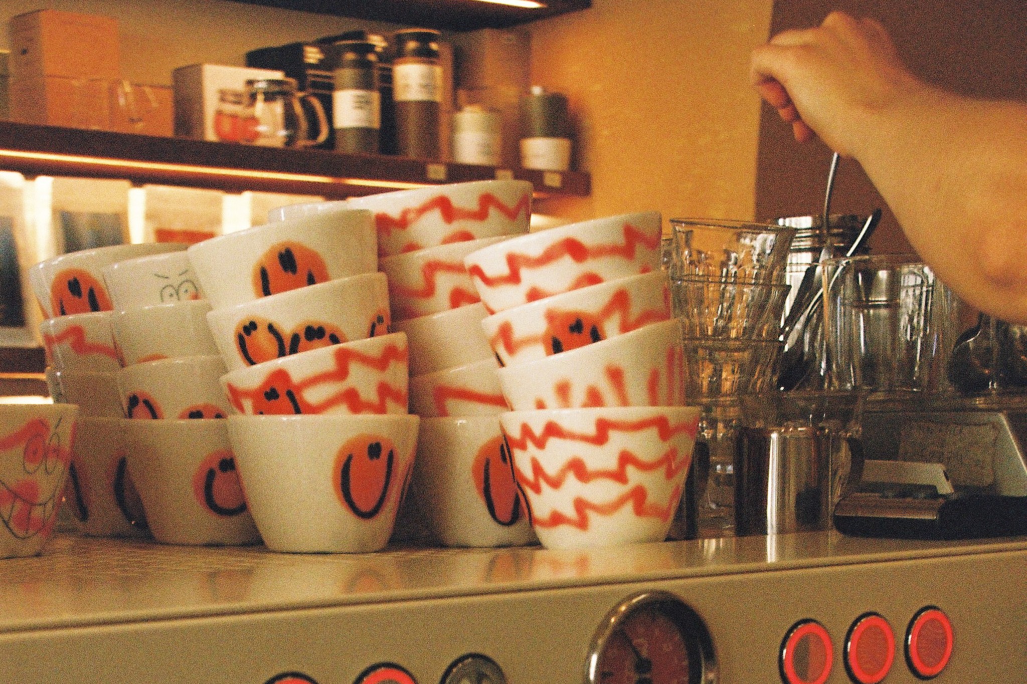 Working as an intern, student or young graduate at BOUCHE COFFEE