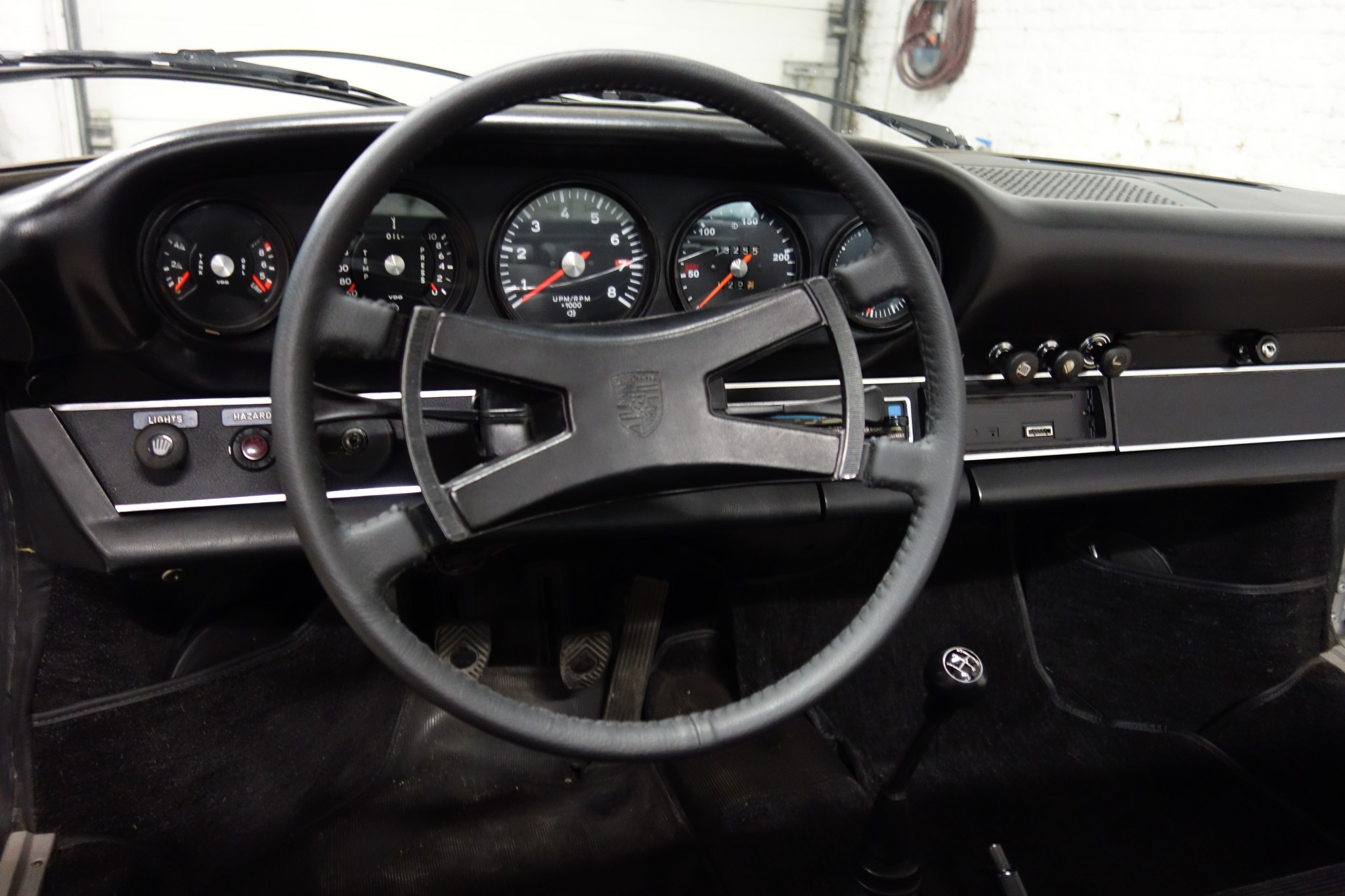 Working as an intern, student or young graduate at We Love Cars