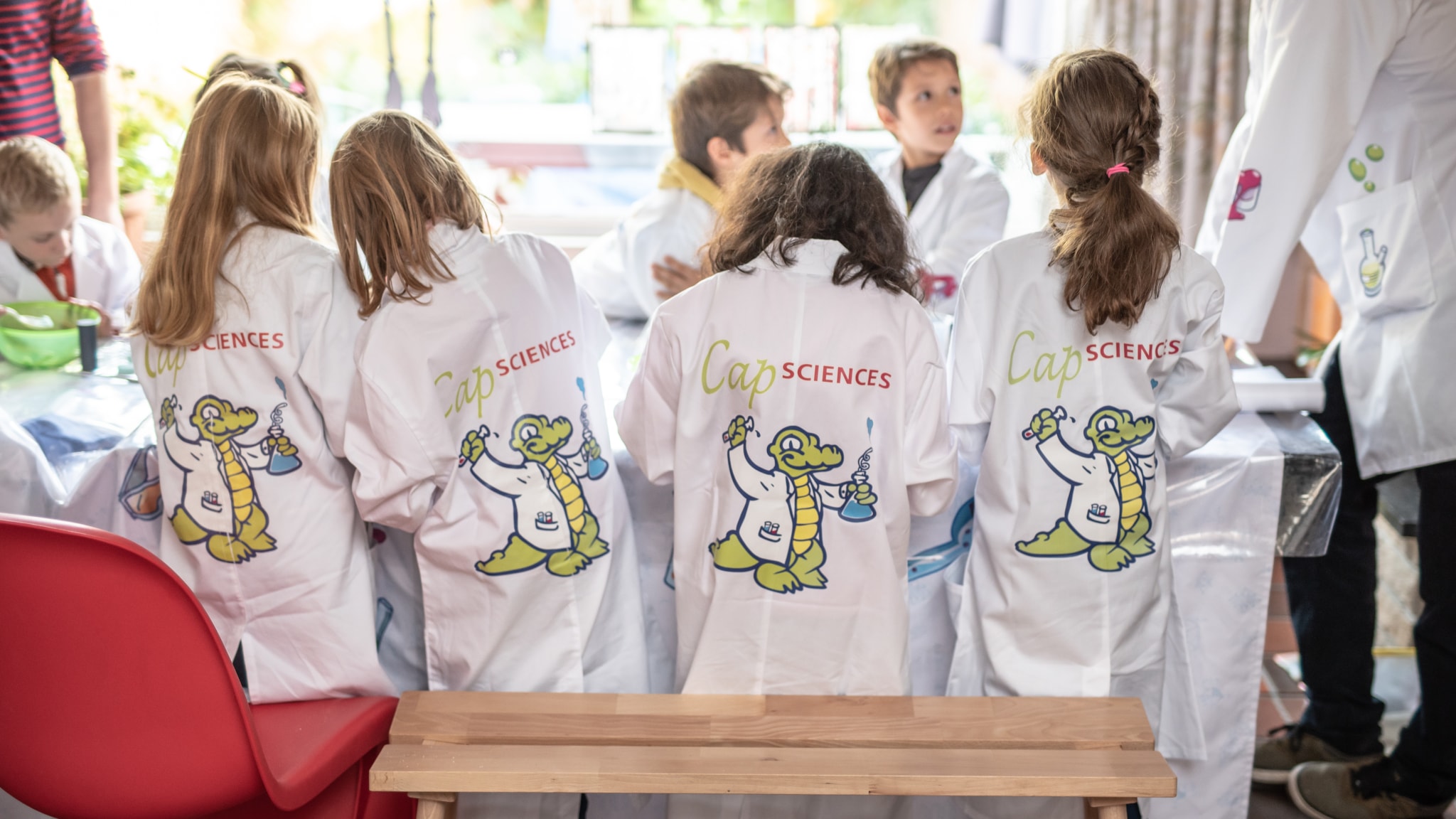 Working as an intern, student or young graduate at Cap Sciences