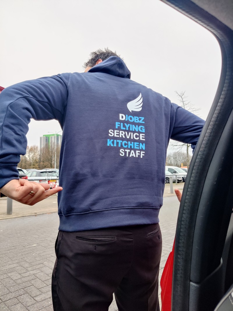 Student kelner Antwerpen (m/v/x) - studentenjob bij Flying Service & Kitchenstaff