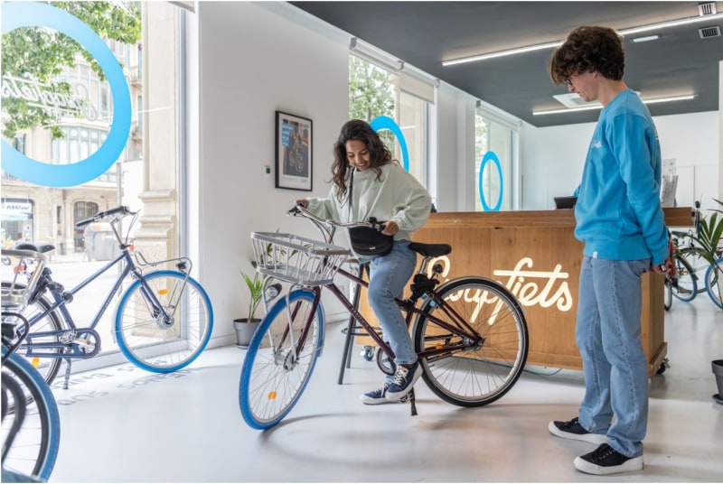 Store Associate - Antwerp (Student - 9 hours) - student job offer at Swapfiets België