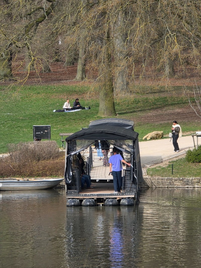 Batelier - job étudiant chez Chalet Robinson