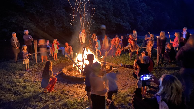 Camping barman h/f m/v - job étudiant chez Camping Ile de faigneul sa