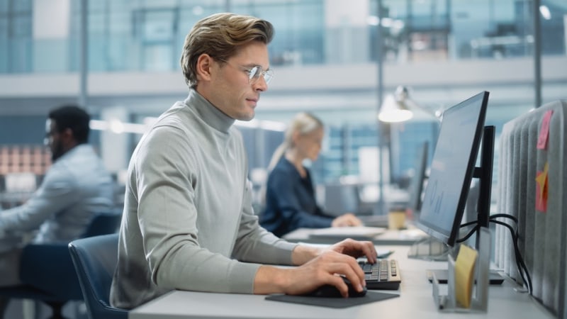 Stage bachelier Réseau d'agences KBC Brussels - stage chez KBC Bank & Verzekering