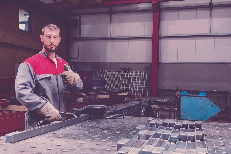 Juniors sur chantier (Hainaut) - premier emploi chez Thomas & Piron