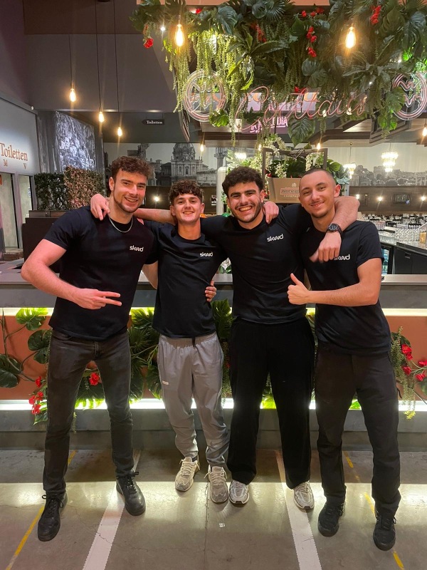 company image SKWD 10