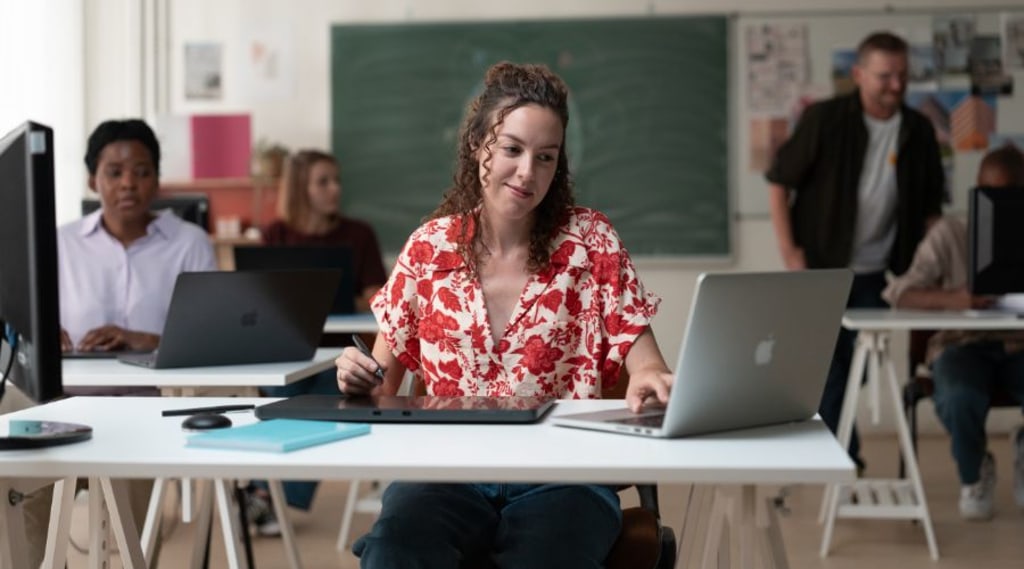 L’Enseignement pour Adultes :  laisse libre cours à tes ambitions ! banner image