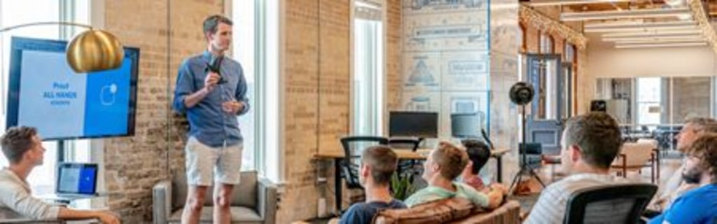 Wat te doen met een diploma communicatiewetenschappen? banner image