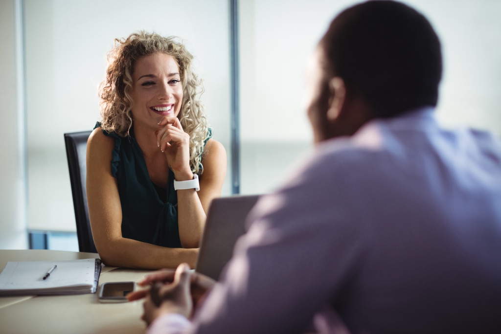 Comment convaincre les recruteurs grâce à ta lettre de motivation ?  banner image