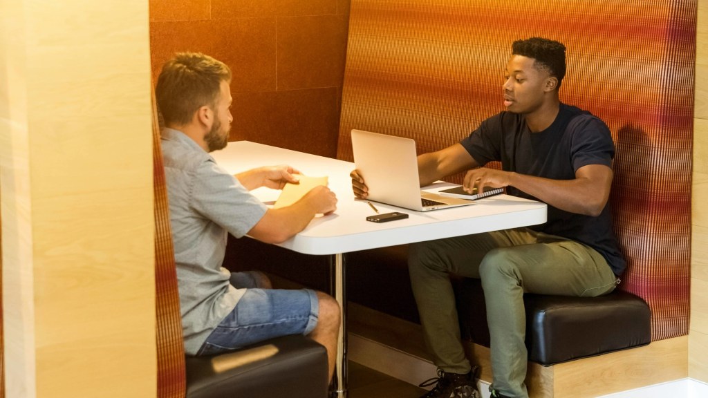 Stage assistant social : fais une différence tout en apprenant ! banner image