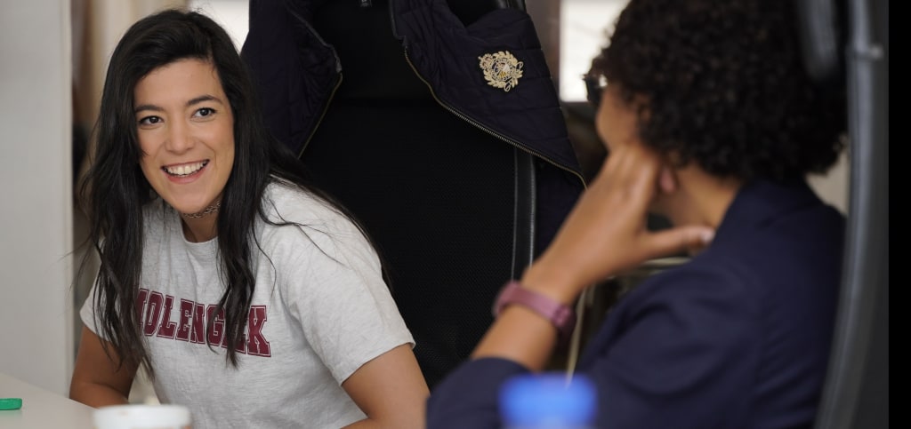 Sara Lou, de stem en het gezicht van MolenGeek: "Het maakt niet uit waar je vandaan komt of wat je draagt, als het digitale jou aanspreekt, ben je welkom!"  banner image